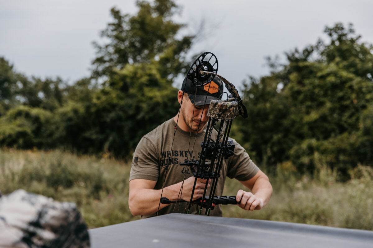 The Best Compound Bow Stabilizer Guide for 2025 The Best Compound Bow Stabilizer Guide for 2025