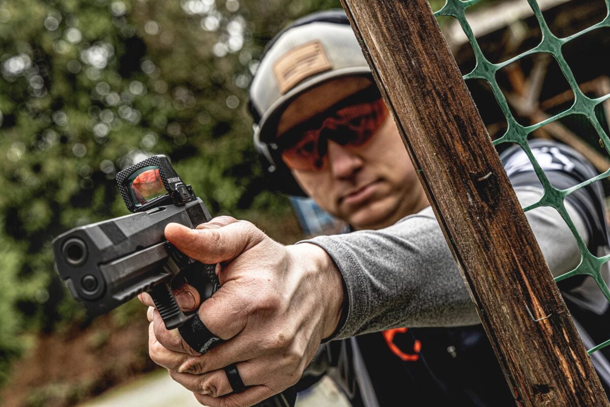 Vortex Optics Now Offers the Defender-XL Micro Red Dot in 2 MOA Vortex Optics Now Offers the Defender-XL Micro Red Dot in 2 MOA