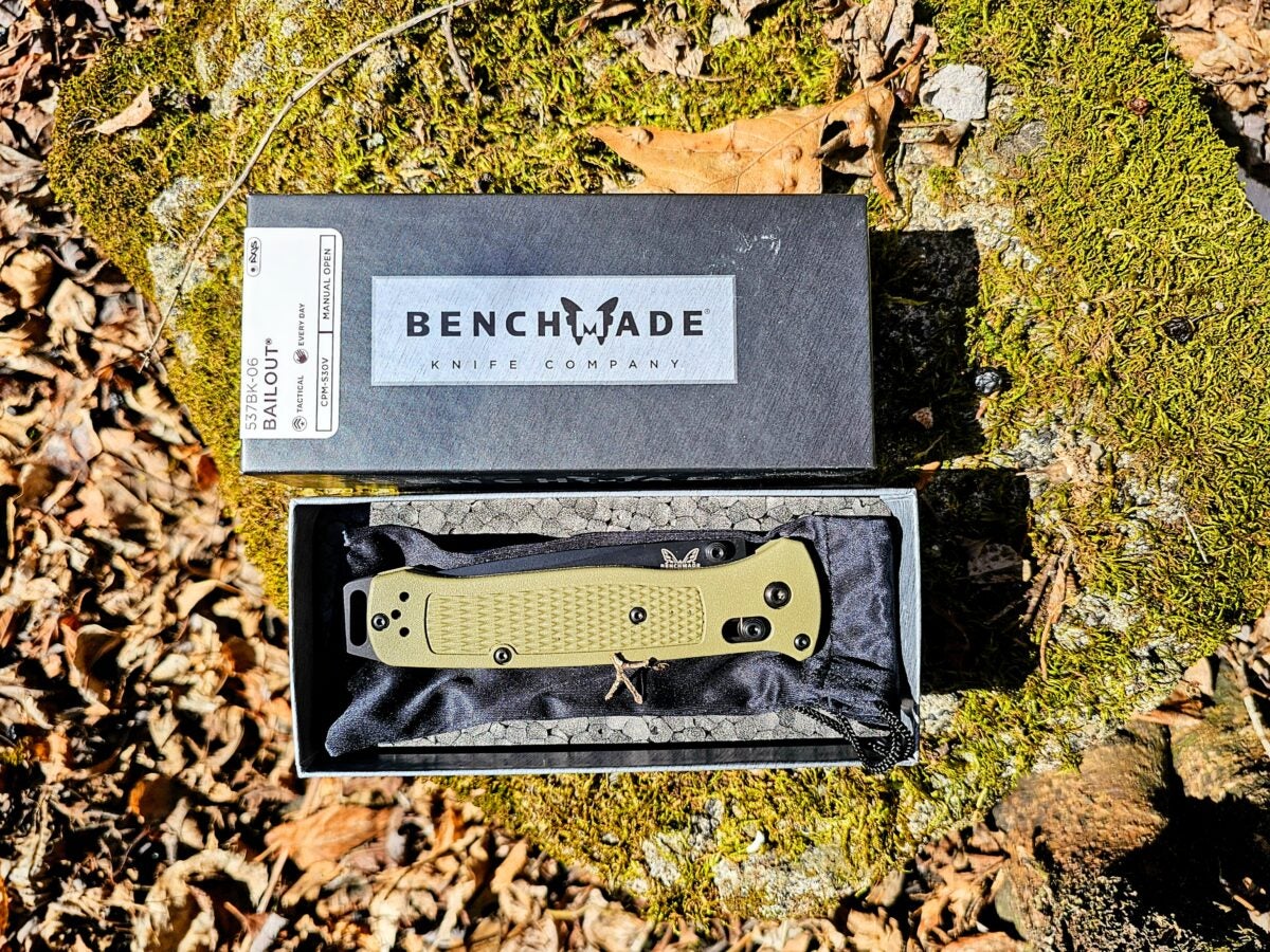 AllOutdoor Review - Benchmade Bailout in Ranger Green with Tanto Edge