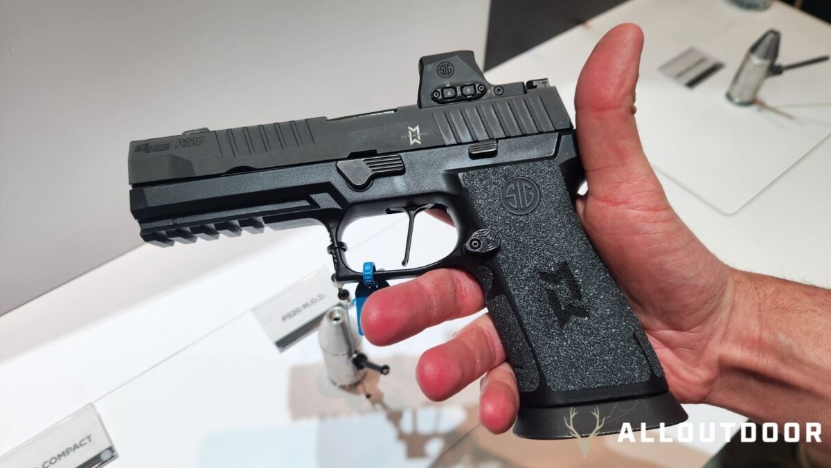 [NRAAM 2025] SIG’s Flagship for the OFF-DUTY Program – P320 M.O.D.