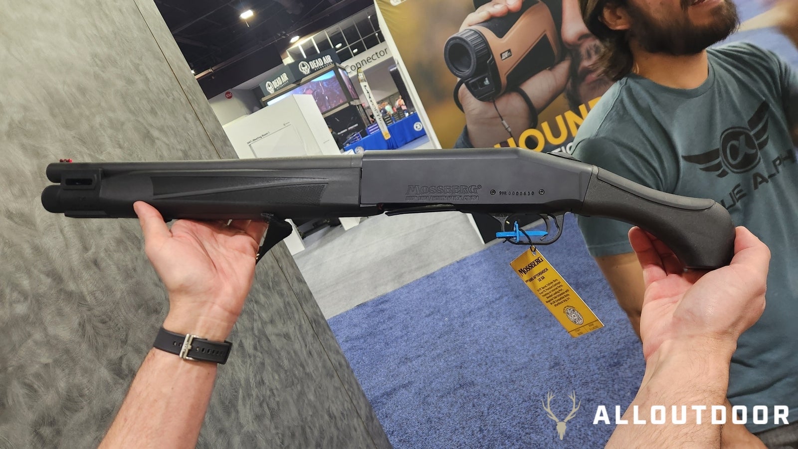 [NRAAM 2025] The Shockwave Goes Semi – Mossberg 990 AfterShock
