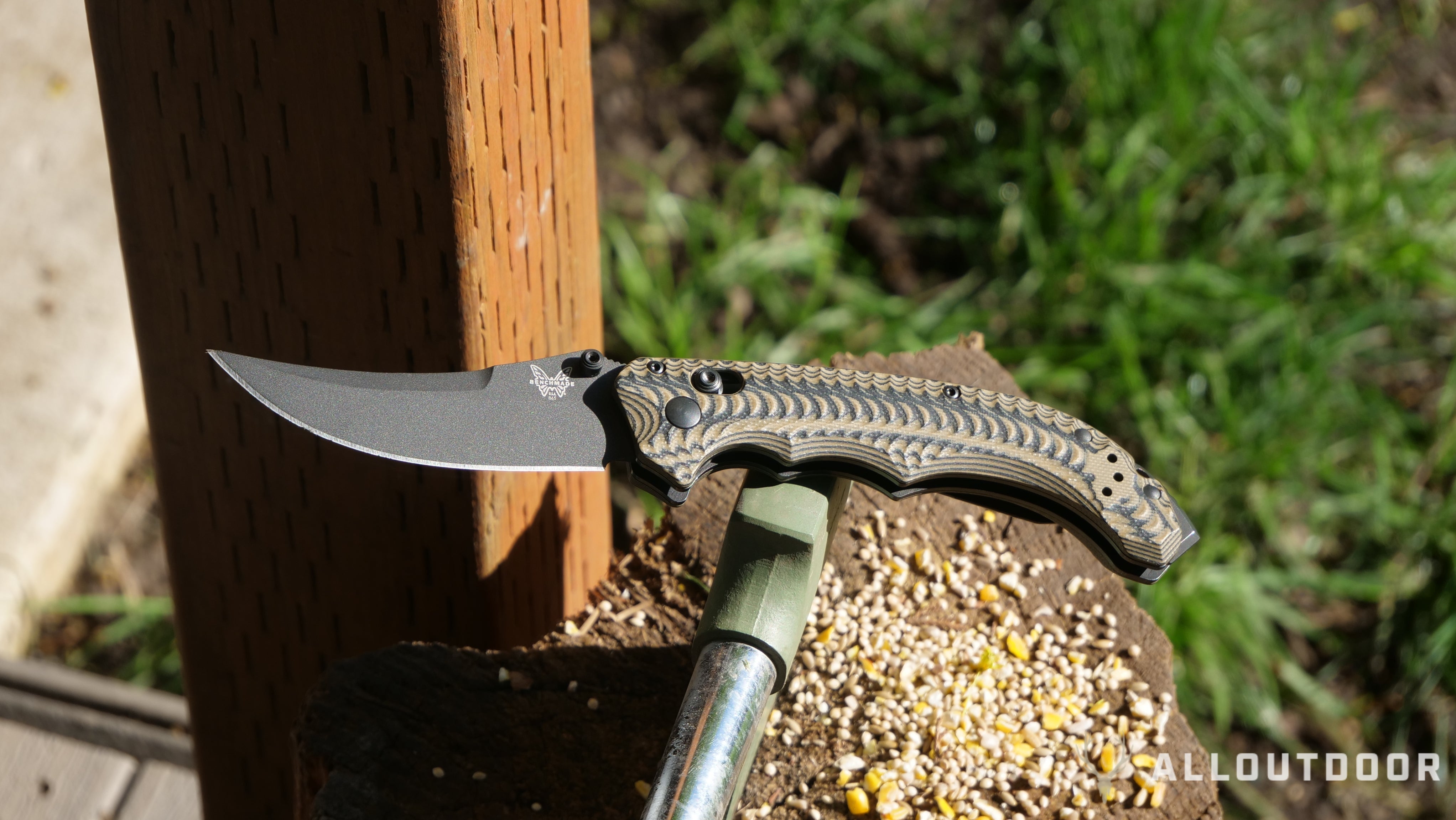 AllOutdoor Review: Benchmade Mini Bedlam Scimitar Tactical Folder AllOutdoor Review: Benchmade Mini Bedlam Scimitar Tactical Folder