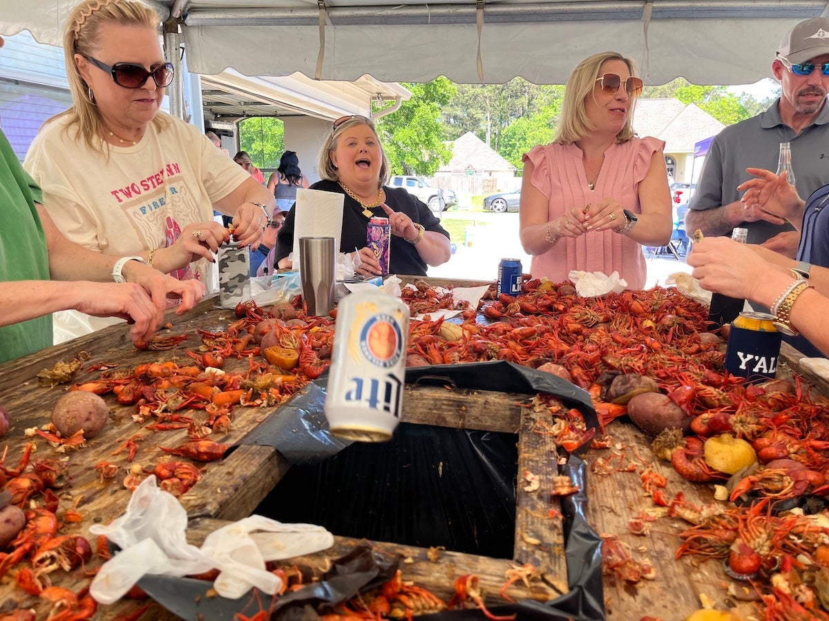 How to Build a Seafood Table – Come Get Ya Boil On! How to Build a Seafood Table – Come Get Ya Boil On!