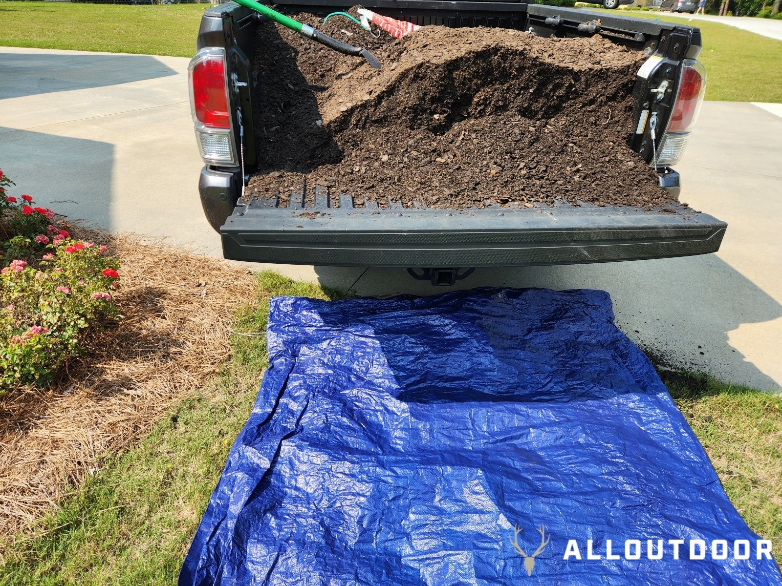How to Build your own Raised Bed for your Homestead