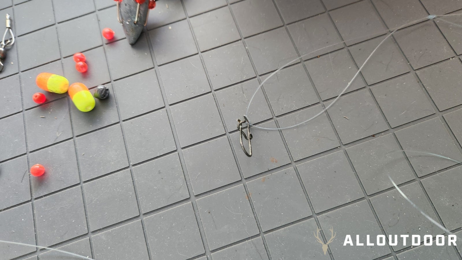 Rigging Corner: How to Use a Pompano Rig Board