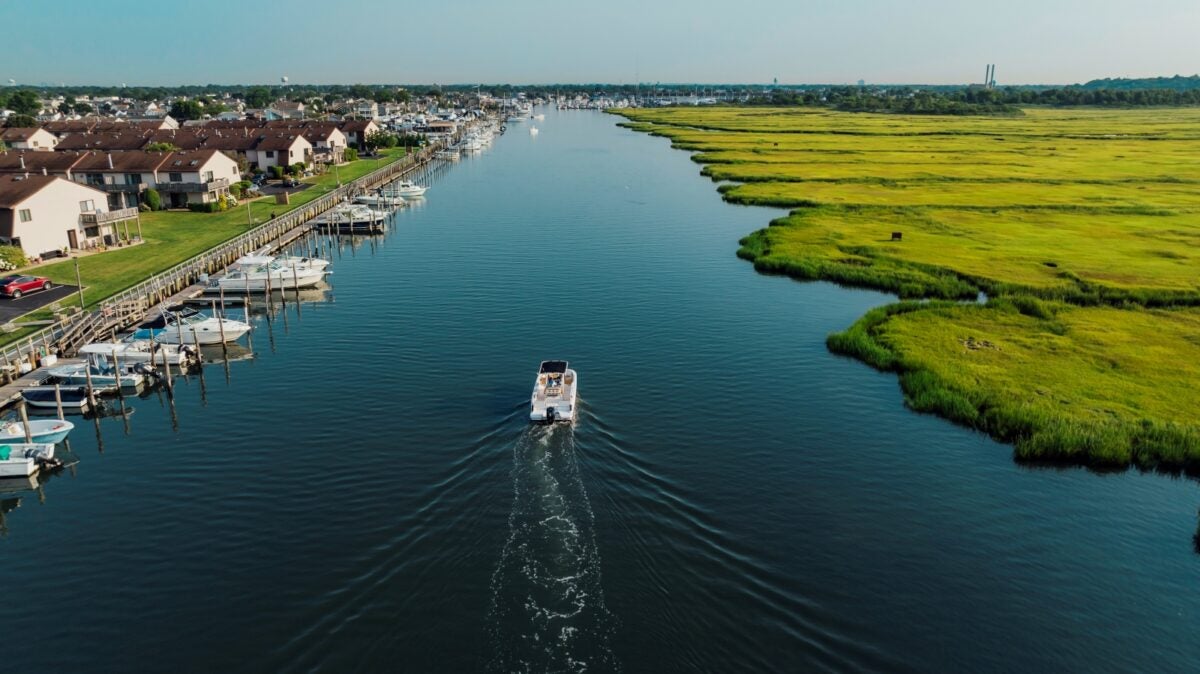 No Boat? No Problem this Father’s Day with Freedom Boat Club