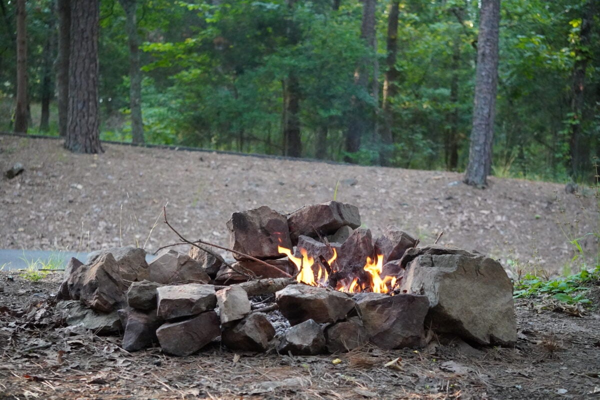 Glamping vs Camping: What’s the Difference & Which is Best for You? Glamping vs Camping: What’s the Difference & Which is Best for You?