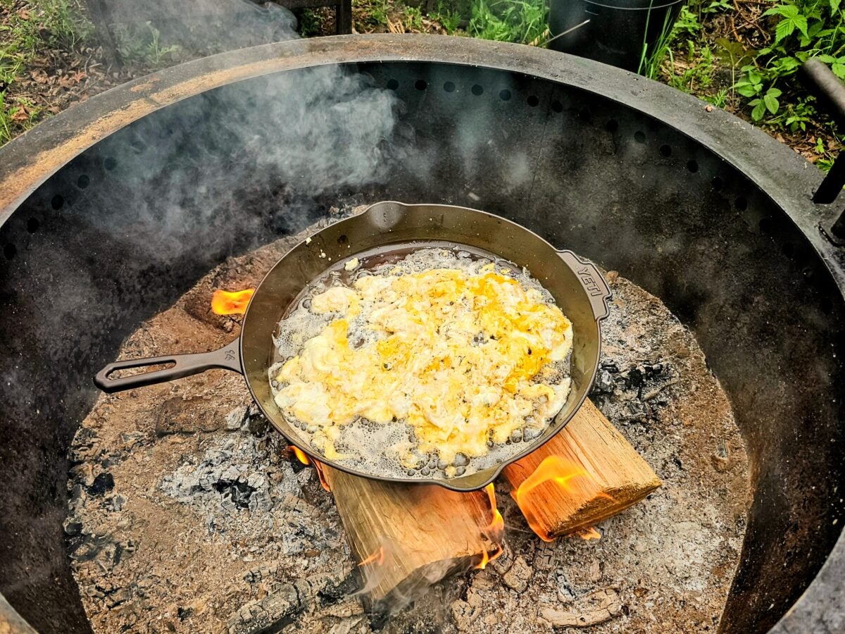 AllOutdoor Review: YETI Cast Iron Skillet 14 is Hearty & Pre-Seasoned