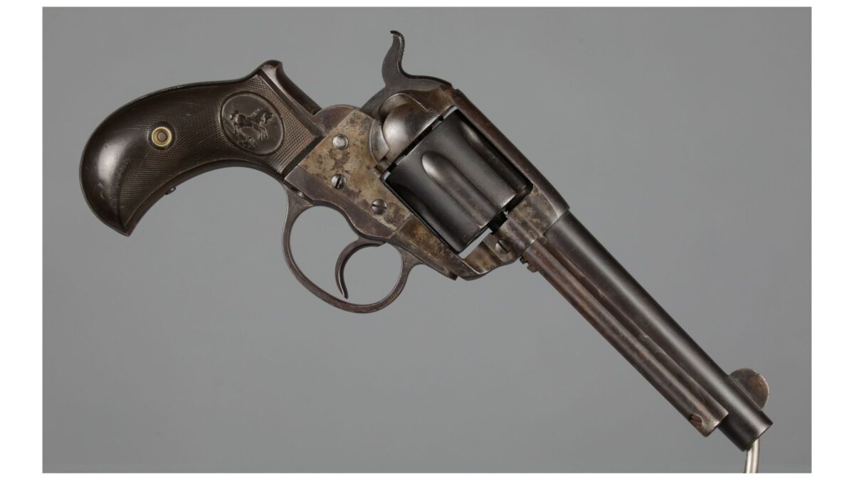 POTD: Colt Model 1877 Lightning – The Kingdom’s Last Lawman POTD: Colt Model 1877 Lightning – The Kingdom’s Last Lawman