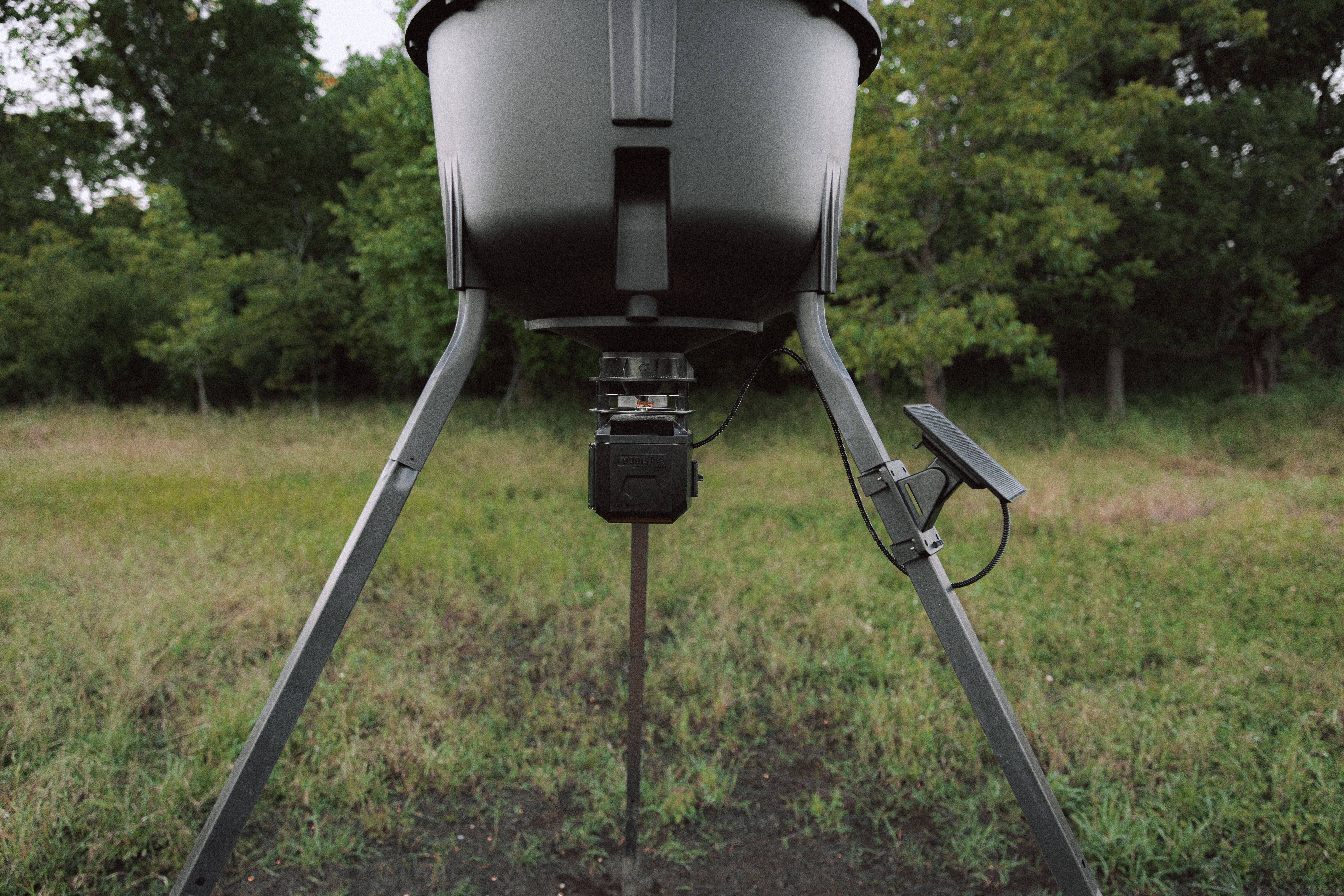 Moultrie Deer Feeder Pro III - Next Generation Feeder for 2025